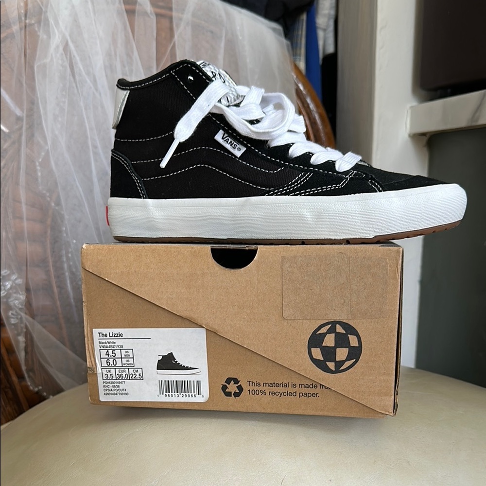 Vans Lizzie Black and White high tops